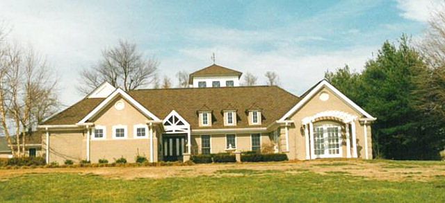 1st image of 715 Country Club Est