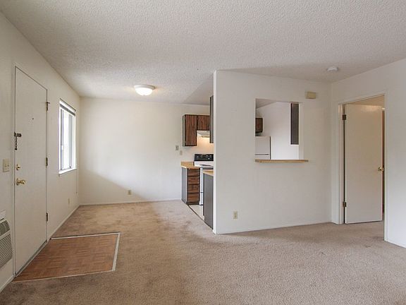2nd image of 296 Boulder Creek Dr APT F