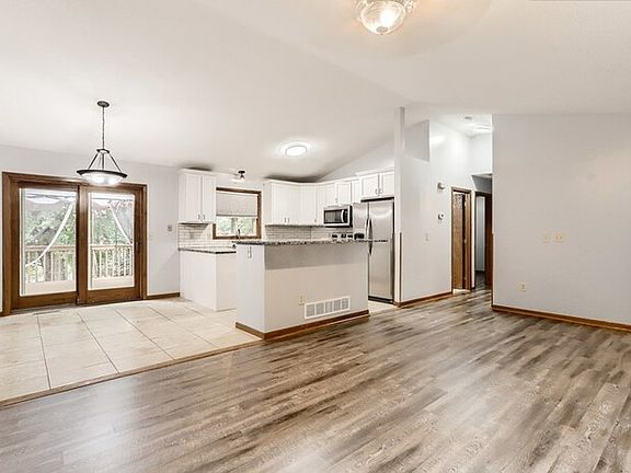 4th image of 5360 141st Ave NW