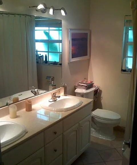 1402 W Harvard St — Photo 8