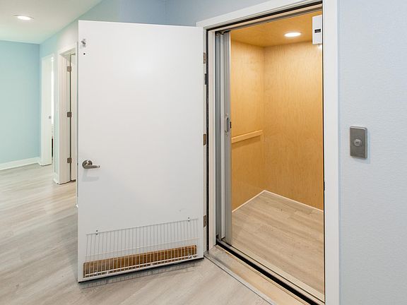 2nd image of 304 27th St Suite 300