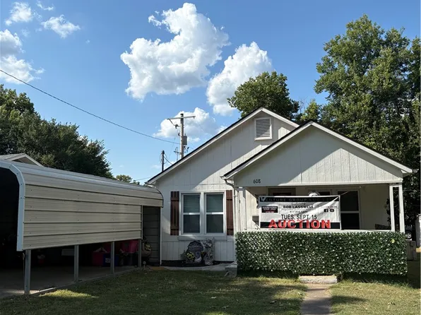 608 Gary Ct, Neosho, MO 64850