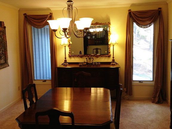 5th image of 1015 Campbellton Dr
