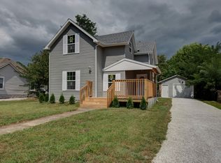 809 W Scott St, Springfield, MO 65802