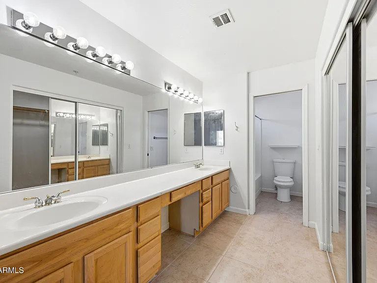 7021 E Earll Dr #112 — Photo 15