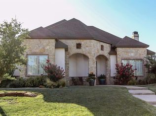 10717 Norfolk Ave, Lubbock, TX 79423