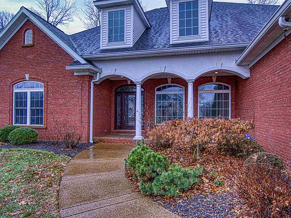 2nd image of 1107 Ladbrooke Dr