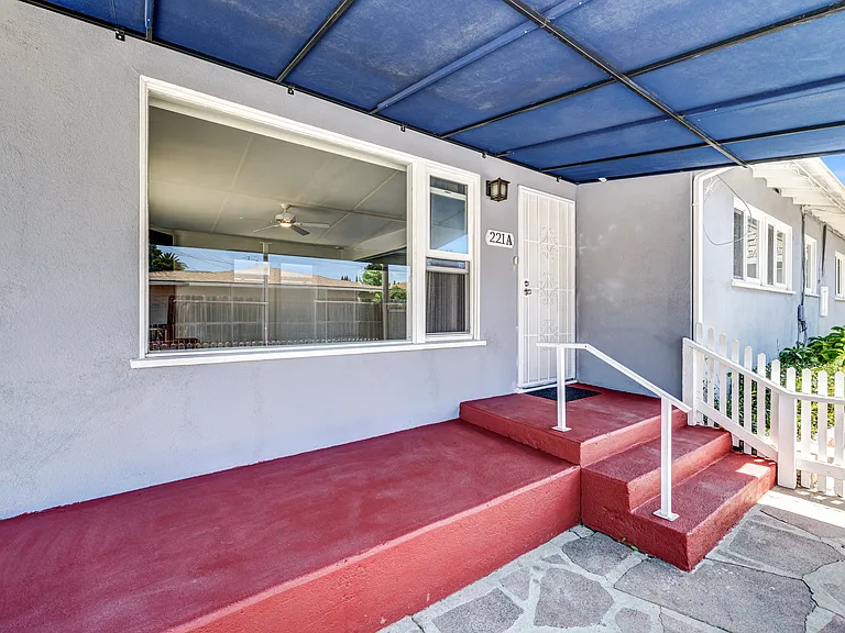 221 Avocado St #A — Photo 1