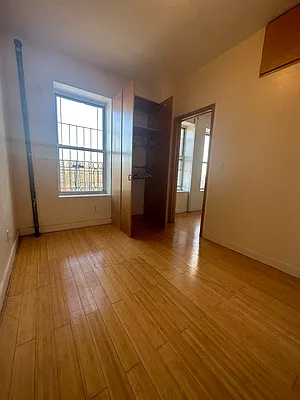 Rented by BRICK & GALO REALTY CORP | media 7