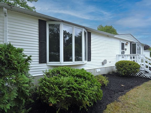 2nd image of 24 Leisurewoods Dr