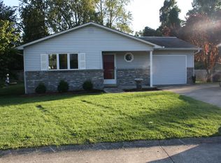 125 Countryside Rd, Scott Depot, WV 25560