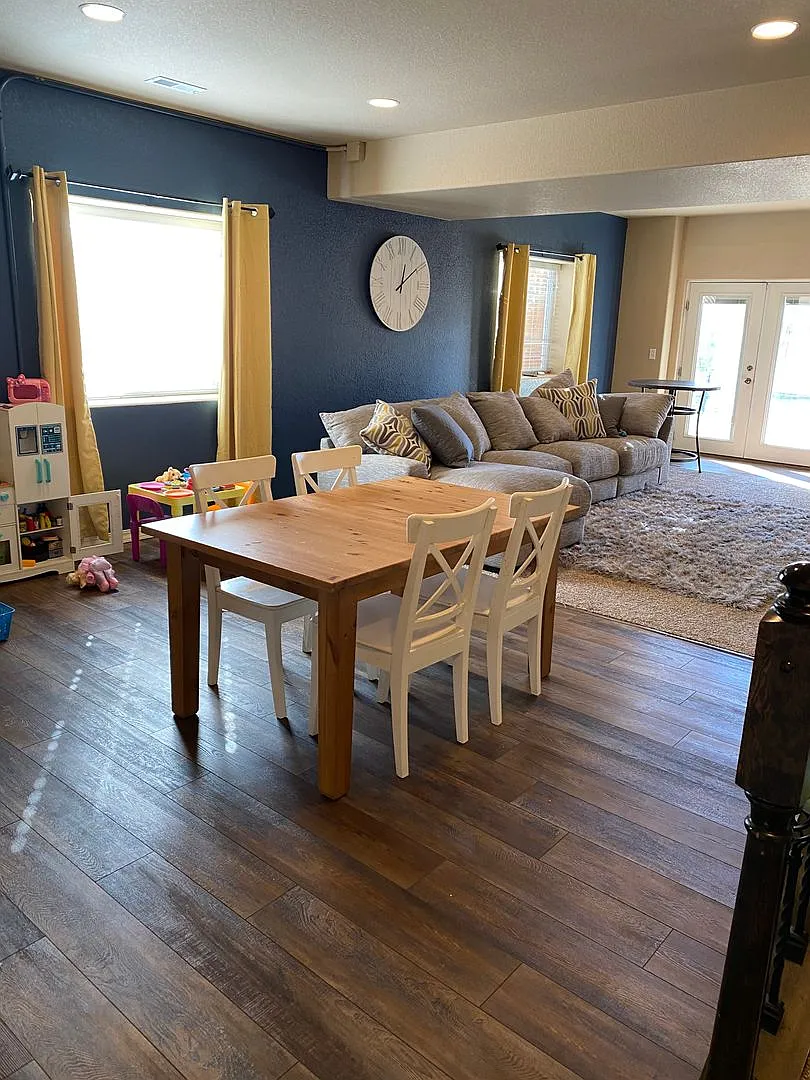 Stunning 6 Bedroom Ranch Home | 3,200+ Sq Ft | Finished Basement | Fountain/Fort Carson — Photo 2