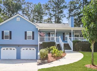 208 Ellen Glen Way, Dallas, GA 30132
