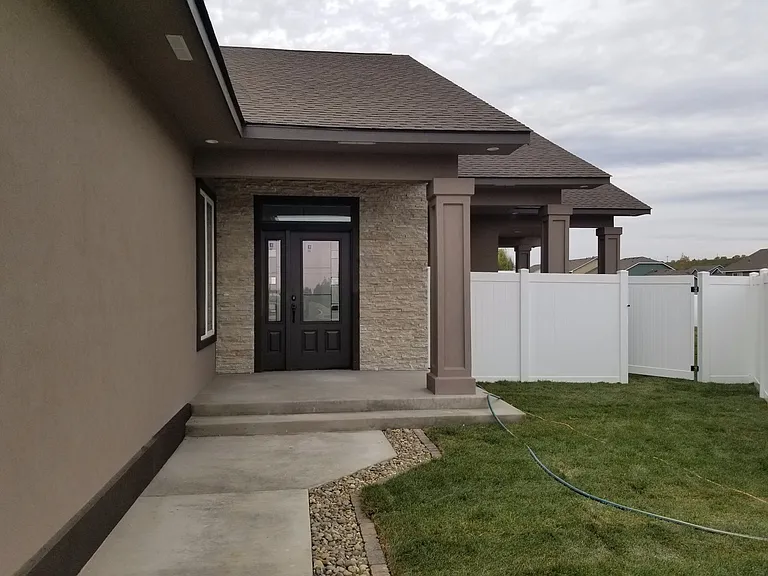 7307 Heathers Way — Photo 32