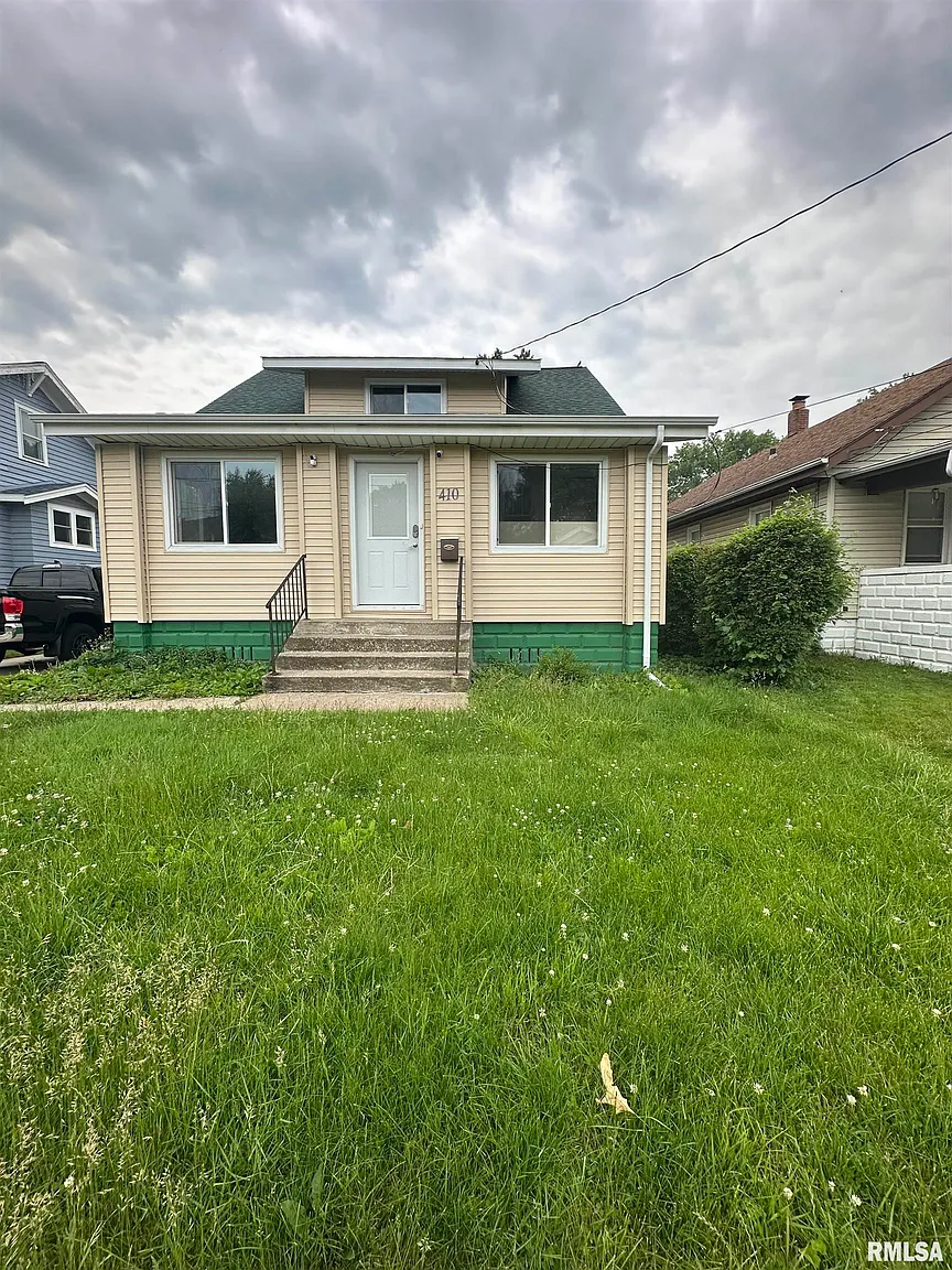 410 E Virginia Ave photo 1