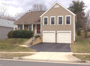 3921 Bokel Dr, Chantilly, VA 20151