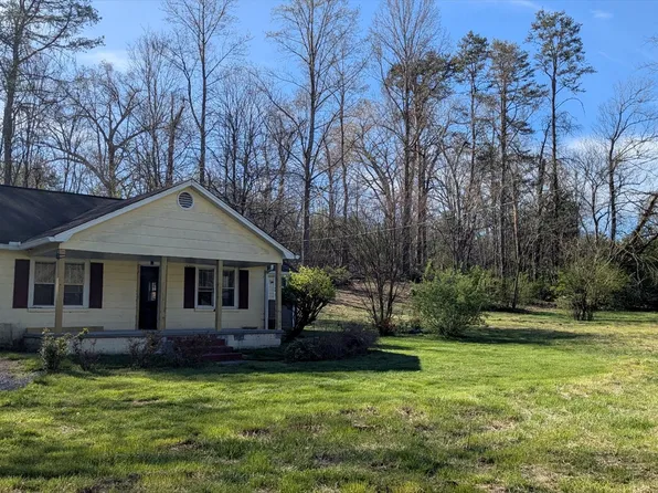 8922 Three Points Rd, Mascot, TN 37806