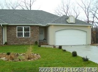 6 Park Place Ln, Kaiser, MO 65047