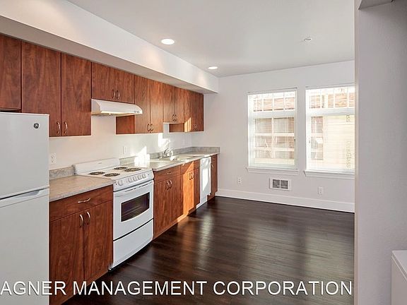 2nd image of 1404 E Yesler Way #2880064