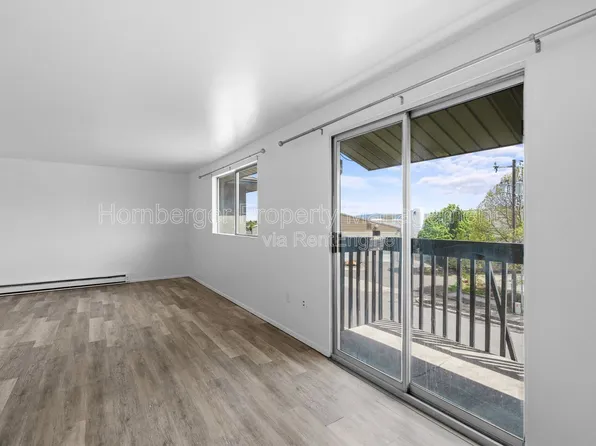 2807 E Boone Ave APT 14, Spokane, WA 99202