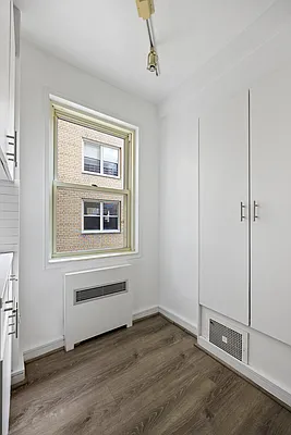 Sold by Compass | media 7