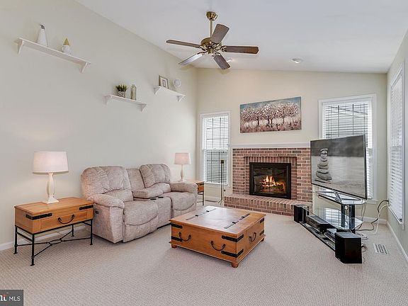 4th image of 14717 Flagler Ct