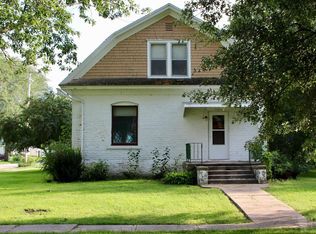 110 Front St, Elliott, IA 51532