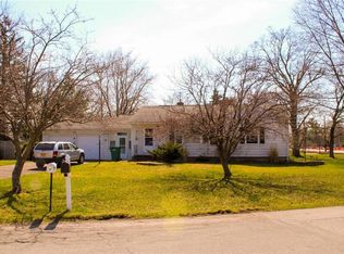 5 Sunnyside Dr, Rochester, NY 14623