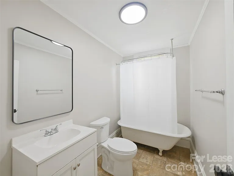303 York Ave — Photo 11