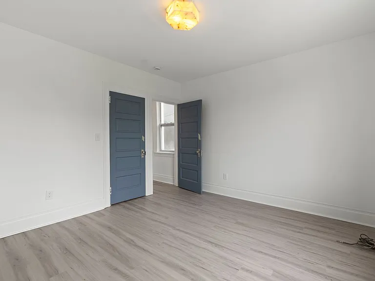 5708-5710 Weldin St #1 — Photo 23