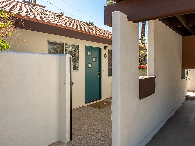 860 N Indian Canyon Dr #6 — Photo 5