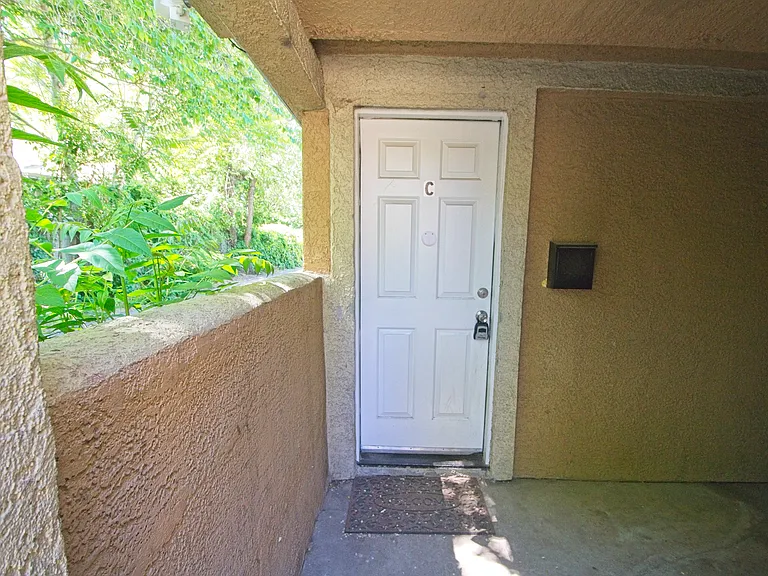 2065 1/2 Whitfield Way #C — Photo 13