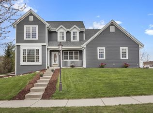 N173W20055 Crestview Dr, Jackson, WI 53037