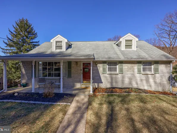 3304 Mannerchor Rd, Temple, PA 19560