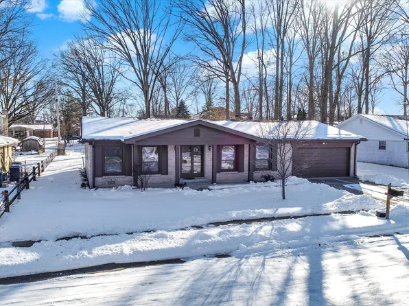 8703 Skyway Dr, Indianapolis, IN 46219