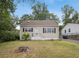 159 Weybosset St, New Haven, CT 06513