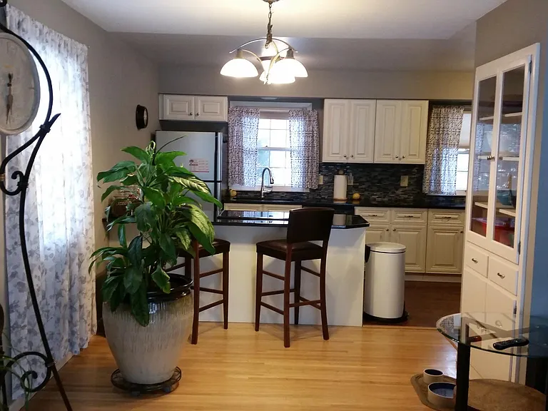 6016 Tamarac Ave — Photo 1
