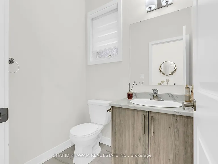 641 Leatherleaf Lndg — Photo 20