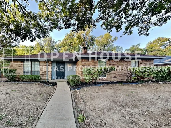 5002 Woodmeadow Dr, Garland, TX 75043
