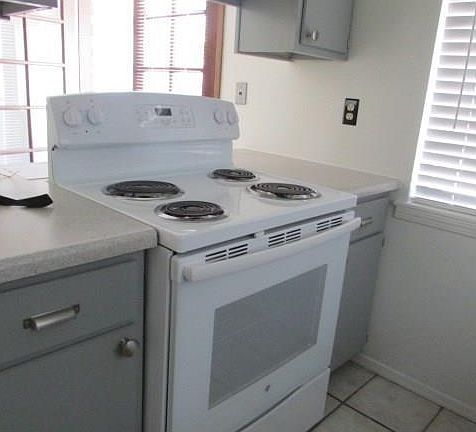 3rd image of 10739 Adauto Ct