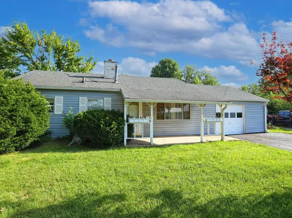 240 Whiteland Rd, New Whiteland, IN 46184