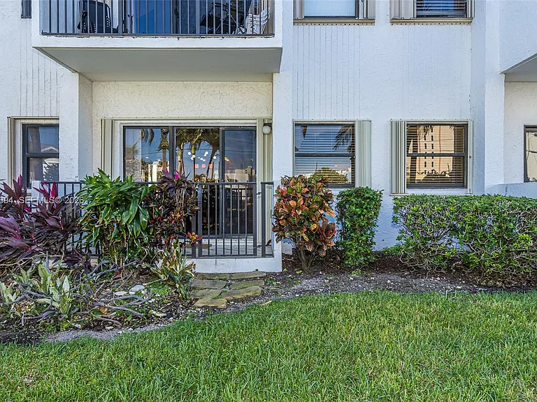 1201 S Ocean Dr #104N — Photo 18