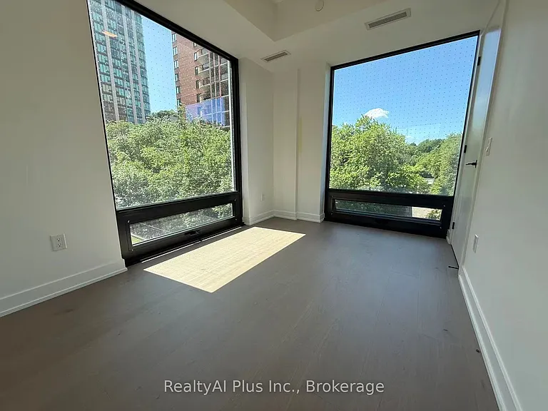 91 Montclair Ave #606 — Photo 6