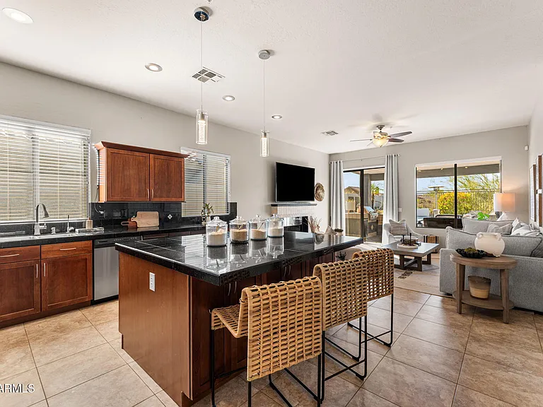 10318 E Tierra Buena Ln — Photo 9