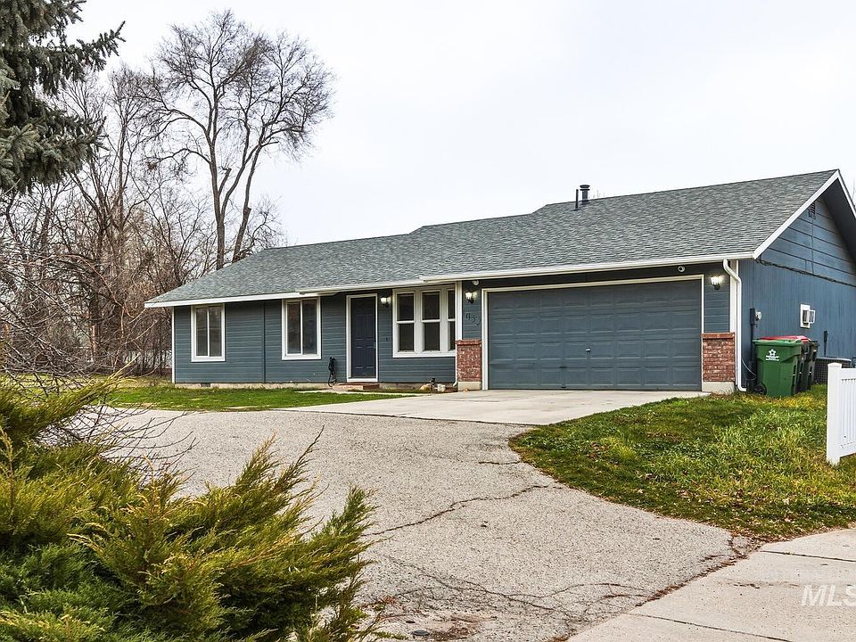 1st image of 1052 NW 5th St