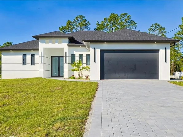 814 Fullerton AVE S, LEHIGH ACRES, FL 33974