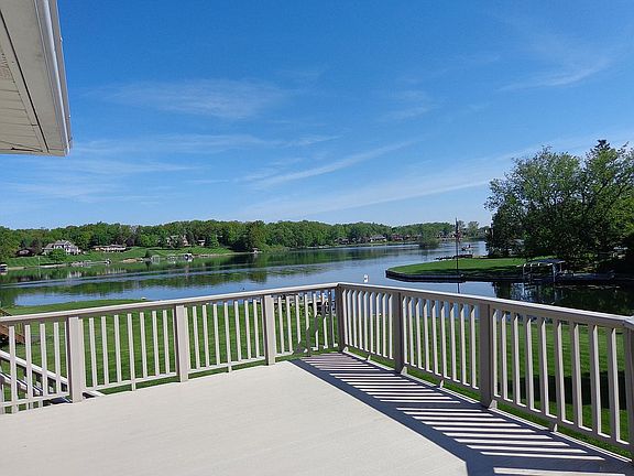 Composite deck and view