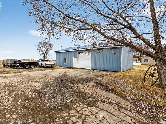 5th image of 6946 Clifford Rd