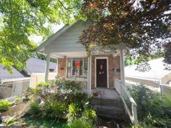 5923 Clay St NE, Washington, DC 20019