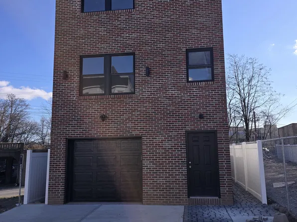 1-194 N 16th St, East Orange, NJ 07017